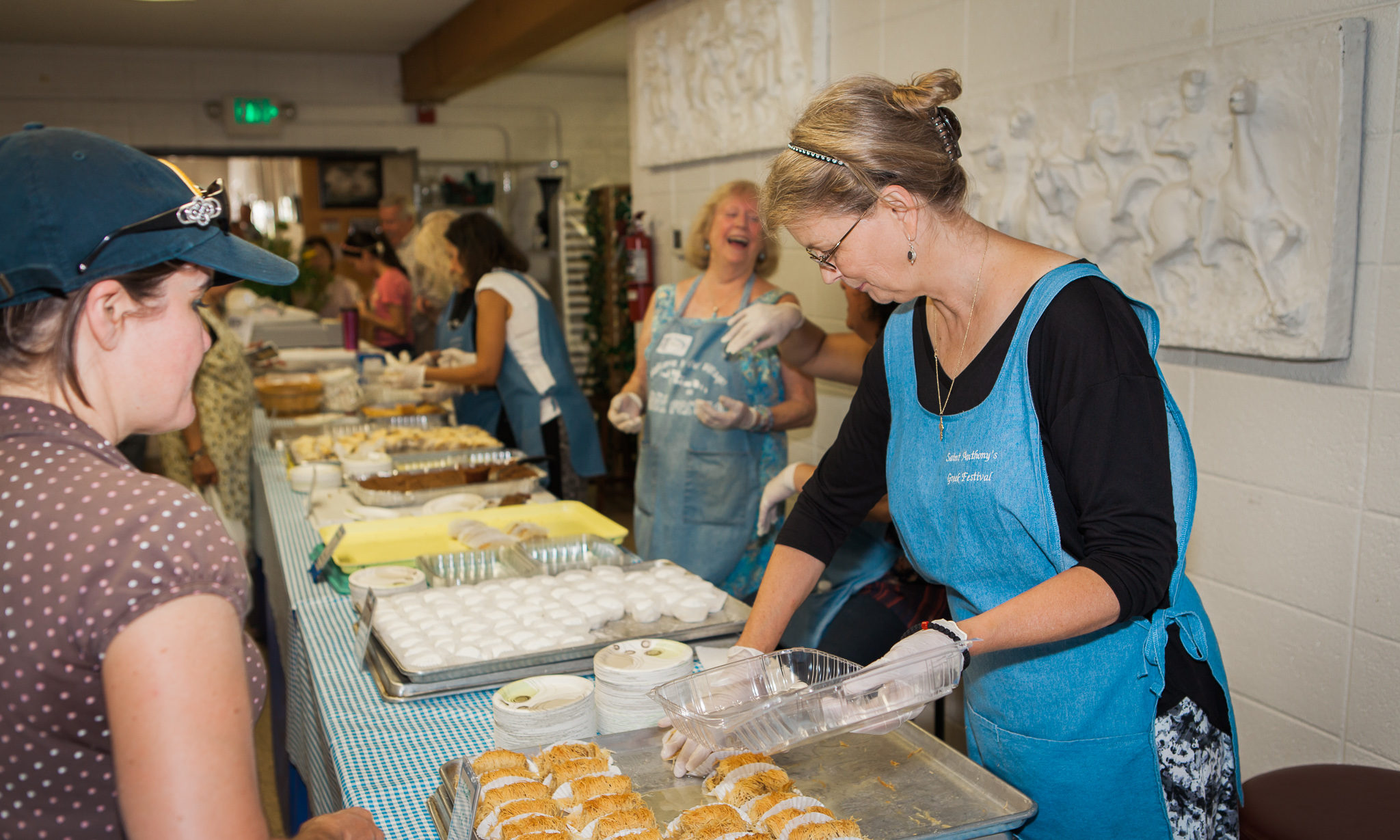 croppedSt_Anthony_Greek_Festival_20160043.jpg